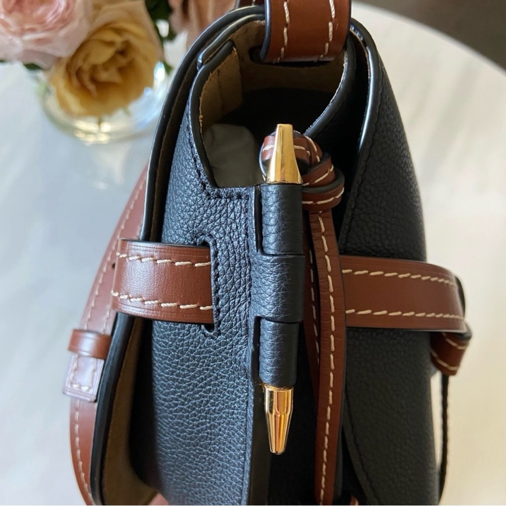 Sold:Loewe gate bag - Picture 4 of 13
